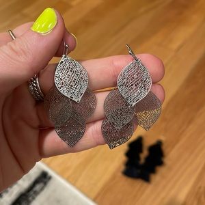 Silver leaf earrings